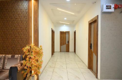 Tharad Hotel | DWARKADHISH GUEST HOUSE THARAd