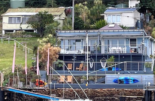 Bar Point House | Dyarubbin - a guest favourite. On the rivers edge.