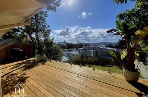Terrigal Apartment | EASTER ! WOW factor : LUX TERRIGAL BEACH SEA LA VIE apartment