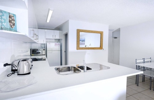 Forster Apartment | Ebbtide 2 - On Main Beach!