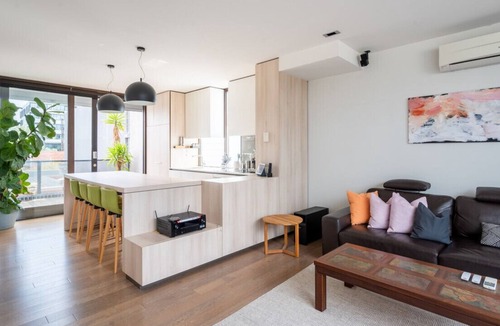 Richmond North House | Eclipse - Richmond Oasis With 360o Views