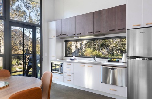 Crackenback Ski Chalet | Ecocrackenback Luxe Chalet 5