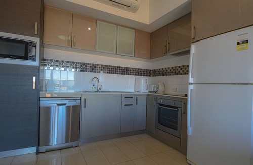 Port Hedland Apartment | Edacious Edgar Modern 1x1