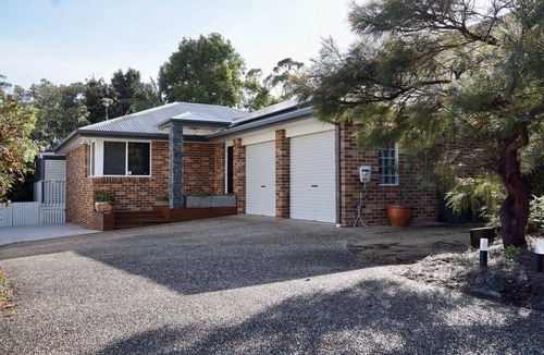 Vincentia House | Eden on Miller by Jervis Bay Breaks