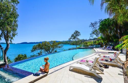 Hamilton Island Villa | Edge 16 - Hamilton Island - Waterfront, Golf Buggy and Sea Views