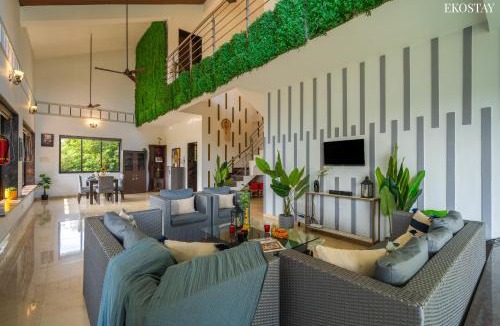Atvan Villa | Ekostay Kingfisher Villa I Indoor Pool I Cloud 9