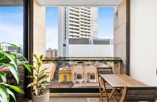 Parramatta Apartment | Elegant 2-Bed with Pool, Gym & Sauna