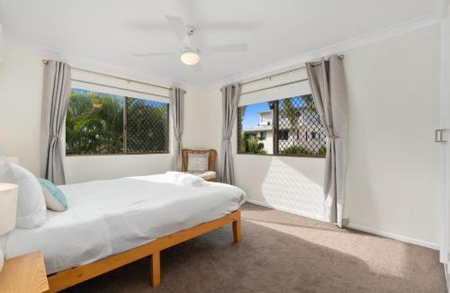 Woorim Apartment | Elegant Beachside Gem