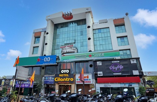 Clover Park House | Elegant Stays in Downtown Bangalore