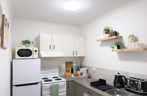 Williamstown Apartment | Elegant Waterfront Retreat Harbour and River Views