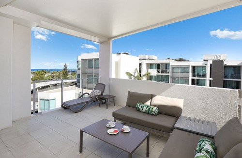 Coolum Beach Apartment | Element on Coolum Beach
