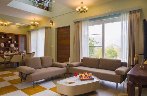 Bedla Villa | ELIVAAS Festiva Mansion - 3BHK with Pvt Pool, Garden & Scenic Views