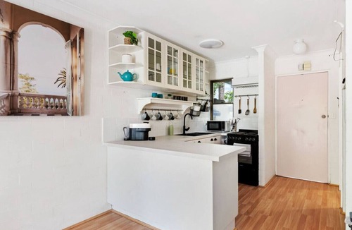 South Perth Apartment | Elizabeth Gardens - 5 Min to Foreshore