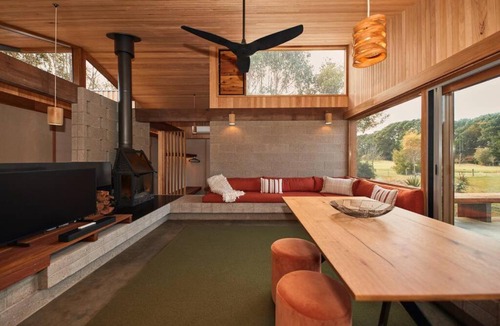 Torquay House | Ellas Rest