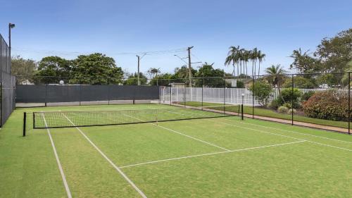 Maroochydore Apartment | Elouera Beachside Bliss - Beachfront Apartment