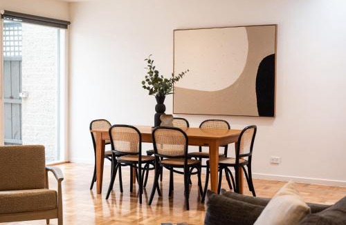 Elwood House | Elwood Sanctuary