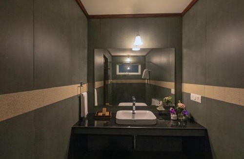 Redhills House | Emerald by Nature Resorts and Stays