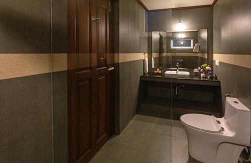 Redhills House | Emerald by Nature Resorts and Stays