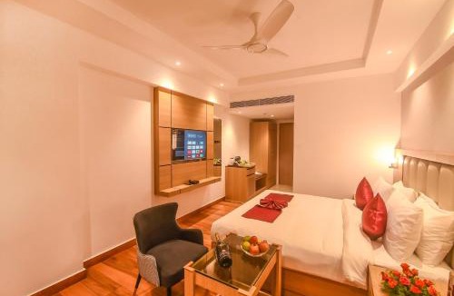 Mysore Hotel | Emerald Clarks Inn Suites