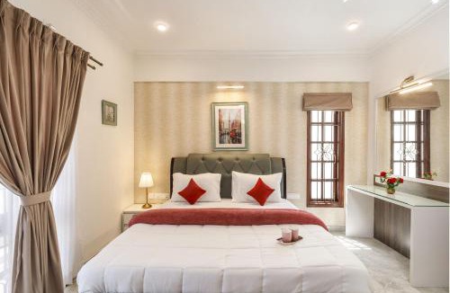 D Costa Layout Apartment | Emerlad Apartment 401 Nr MG Road