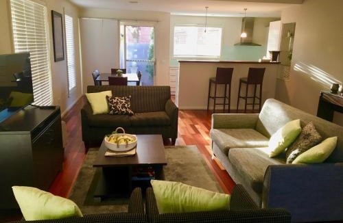 Bathurst Apartment | Encore Apartments