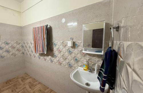 New Town House | Entire 3 BHK - Ideal for Families & Work Trips