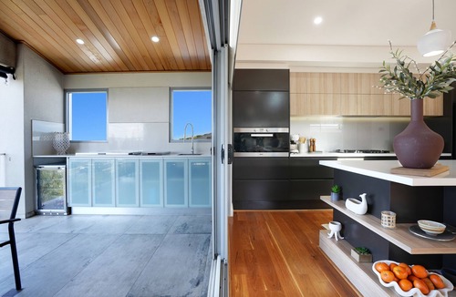 Shell Cove House | Entire Ocean View Shell Cove Mansion - Sleeps 16 guests 5 minute from the beach!