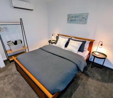 Moonee Ponds House | Entire Studio in Moonee Ponds with Free Parking