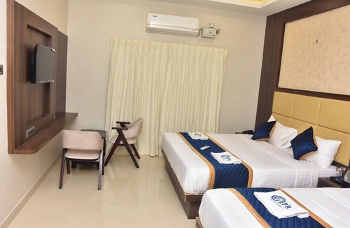 Rameshwaram Hotel | EPR Residency