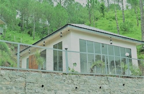 Kumarhatti Hotel | Erica Hills Resort
