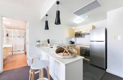 Darwin City Centre Apartment | Esplanade Escapade Modern Living and Resort Ease