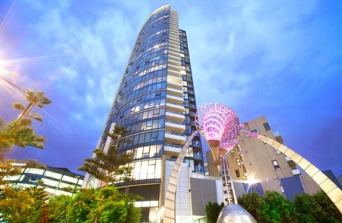 Docklands Apartment | Esplanade Escape Apartment
