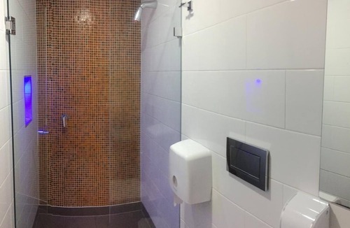 Melbourne Central Business District Hostel | Europa Melbourne - Hostel