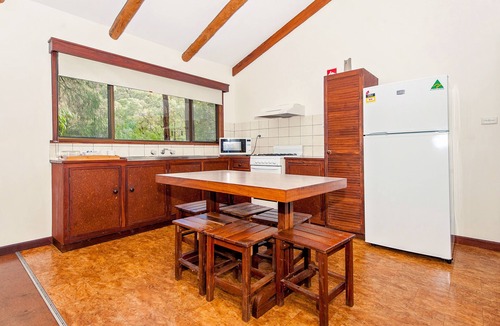 Burekup Cabin | Evedon Park Bush Retreat