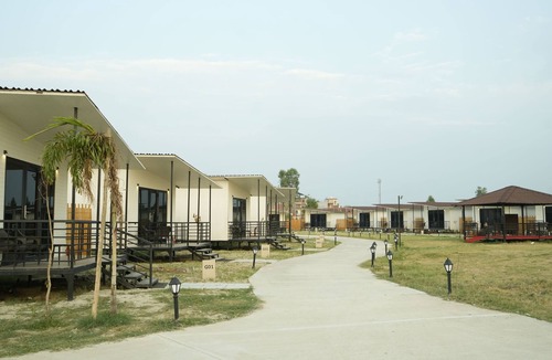 Faizabad Cottage | Evoke Rambagh Ayodhya
