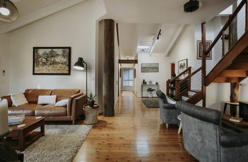 Maleny House | Executive Luxury at Eyrie Lodge - Maleny