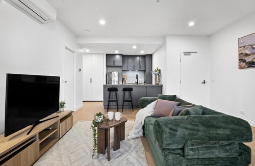 North Melbourne Apartment | Executive Stay North Melb 2BR Parking Gym