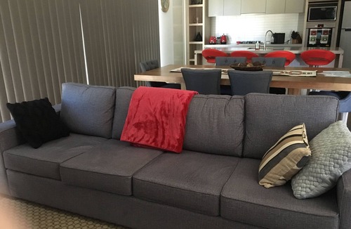 North Bendigo House | Executive Style, Family/Pet Friendly close to CBD