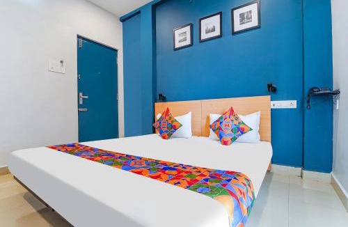 Nanganallur Hotel | FabExpress Silver Palace