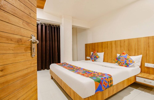 Bhopal Hotel | Fabexpress Sunshine Regency