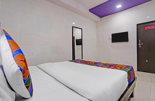 Cidco Hotel | FabHotel Aarvi Executive