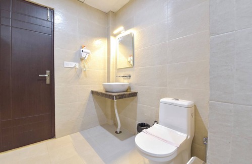 Kempty Range Hotel | Fabhotel Burans Residency