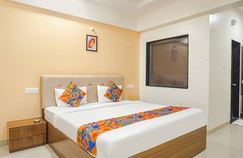 Pune Hotel | FabHotel Embassy