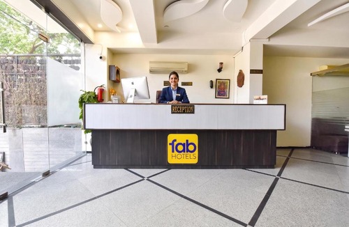 Durgapura Hotel | FabHotel Harsh Paradise - Malviya Nagar