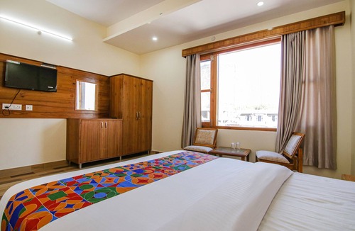Mohal Hotel | Fabhotel Himalayan Park