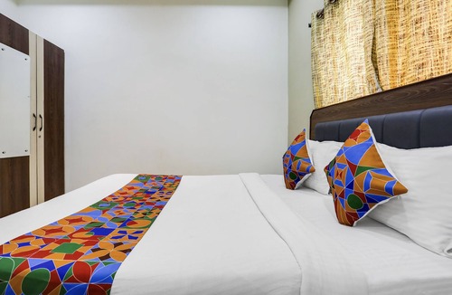 Raipur Hotel | FabHotel Johar Inn