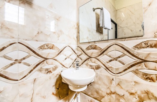 Perungudi Hotel | Fabhotel Olive Inn