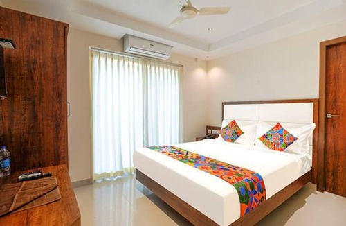 Brookefield Hotel | Fabhotel Phoenix Brookfield