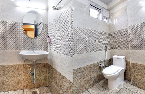 Whitefield Hotel | FabHotel Rotano Grand Marathahalli