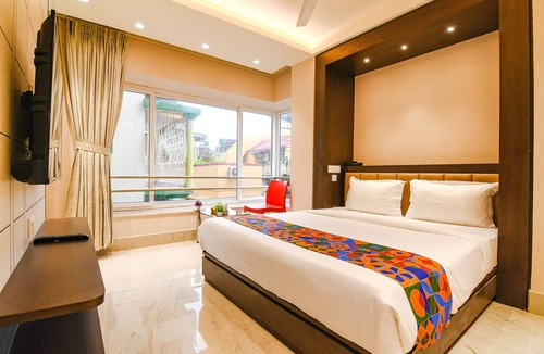Sector 1 Hotel | Fabhotel Samotel